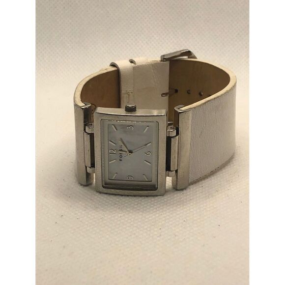 Fossil ES1838 Women's White Leather Analog White Dial Quartz Genuine Watch CM33 - Picture 5 of 9